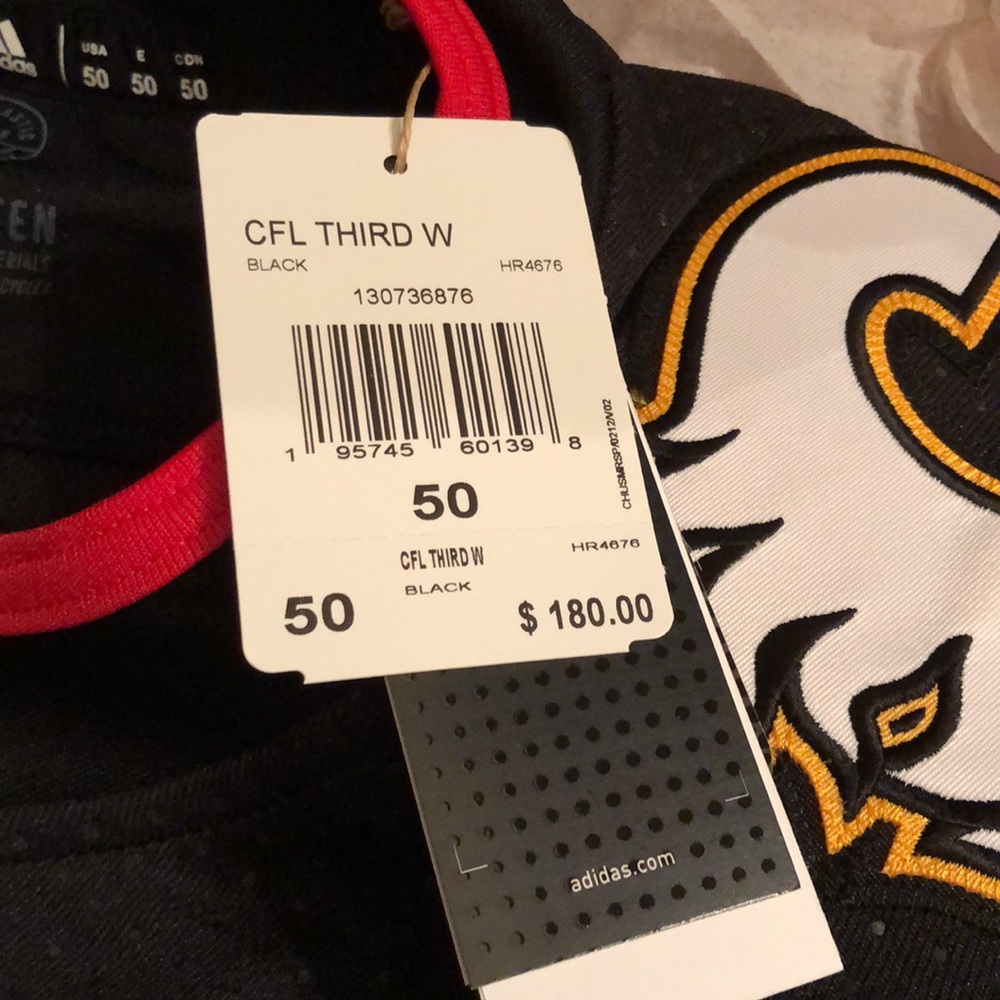 Calgary Flames Third Alternate Jersey NHL Hockey New Size 50 - Picture 6 of 13